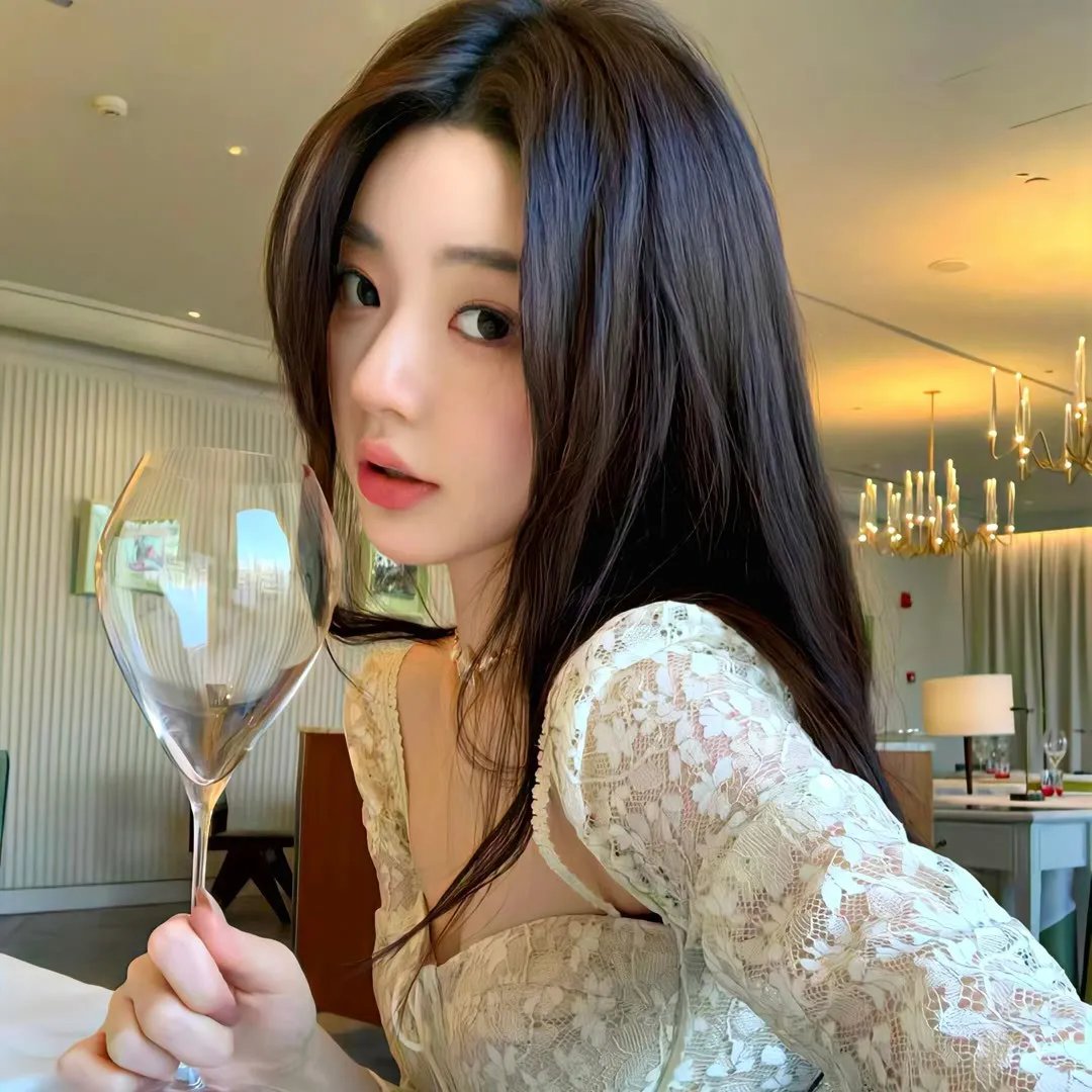 绅士大佬撕下伪装步步逼近